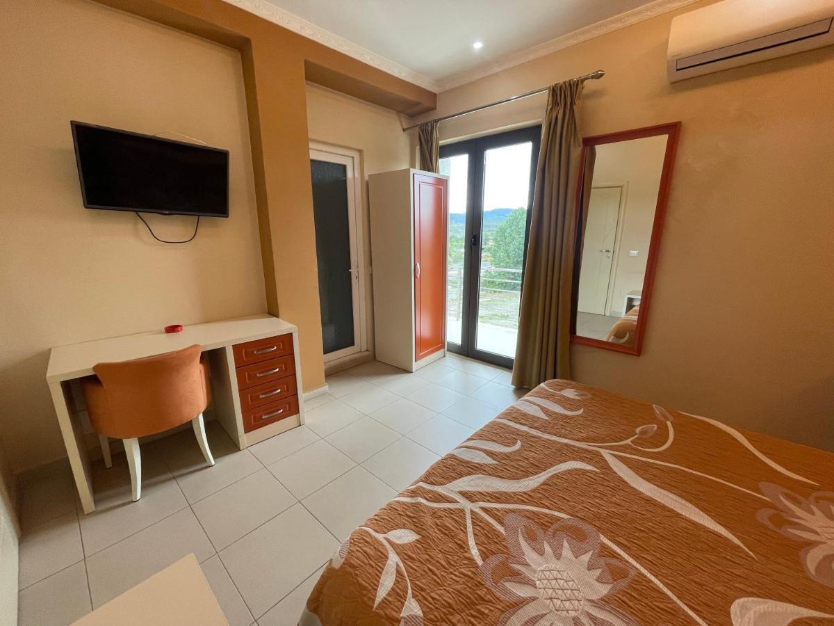 Hotel Kthella Resort Rreshen Exterior photo